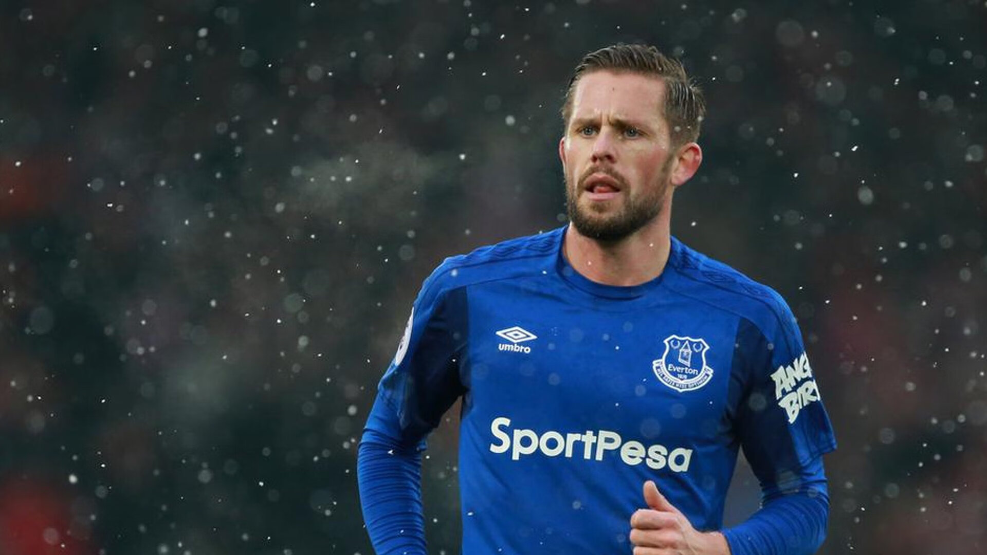 NBA历史最佳球员:乔丹、詹姆斯谁是GOAT?他们的职业生涯有何亮点?